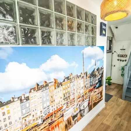 Le Spacieux Appartement Jacuzzi & Terrasse Parking Honfleur 10Min Plage * Honfleur