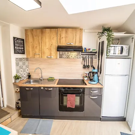 Le Spacieux Appartement Jacuzzi & Terrasse Parking Honfleur 10Min Plage Feriehus Honfleur